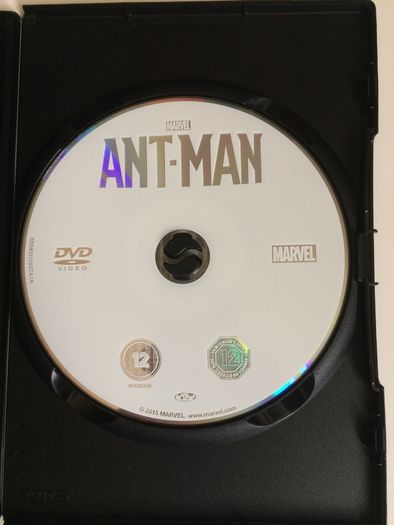 Ant-Man (Marvel) [2015] Paul Rudd, Michael Douglas, Evangeline Lilly & Michael Pena [Movie DVD]