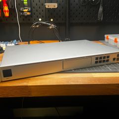 Ubiquiti UniFi Dream Machine Pro (UDM-Pro)