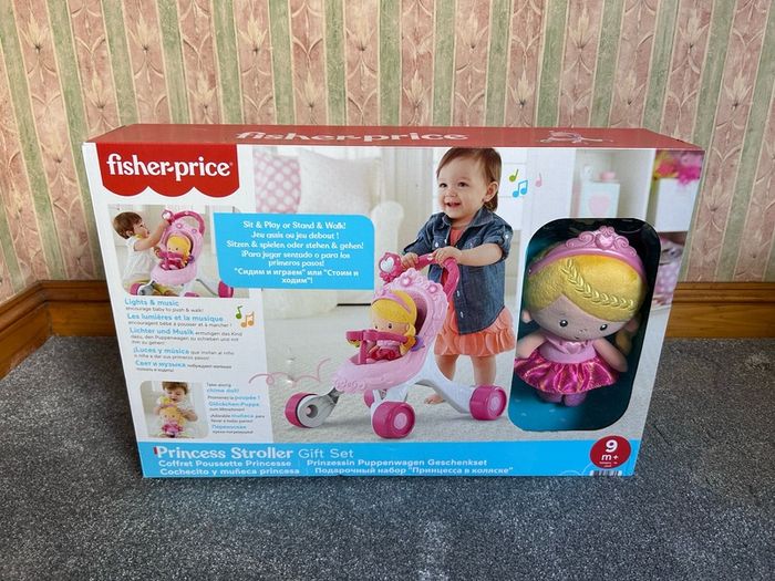 Fisher-Price Princess Mommy Baby Walker & Doll Set