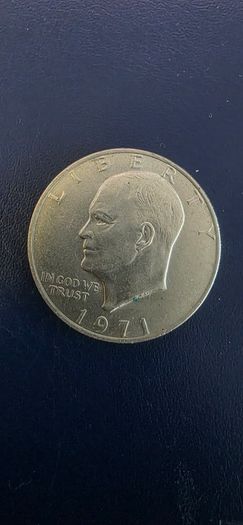 1974 Eisenhower One Dollar Ike US Coin No mint Mark Flying Eagle