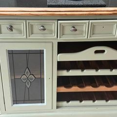 Solid side board