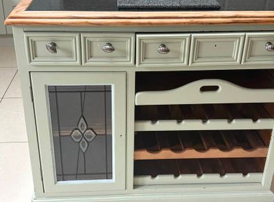 Solid side board