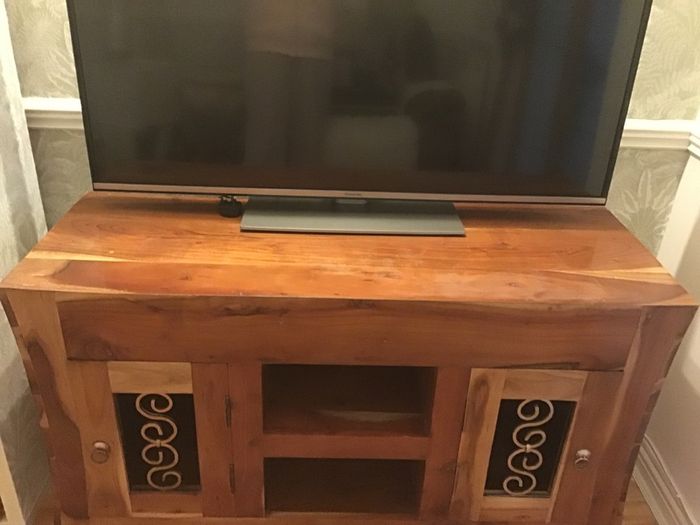 Tv cabinet