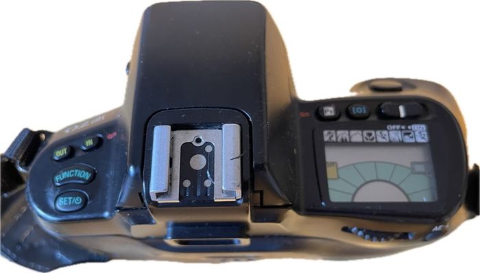 Nikon F70 with dateback and panororana option, vgc