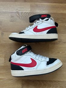 Nike Runners Boots Size 4