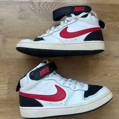 Nike Runners Boots Size 4
