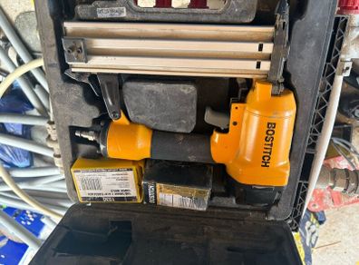 Assortment of tools , individual or package deal
