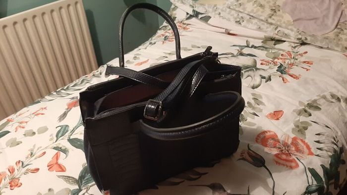 Handbag