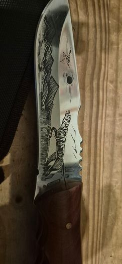 hunting/camping knifes