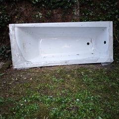Bathtub