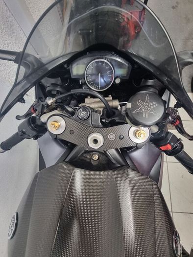 Yamaha R1 2004