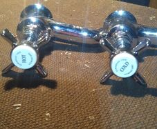 old style bath taps