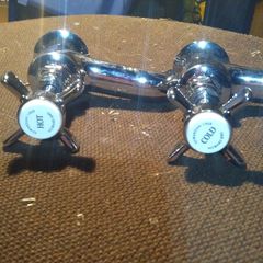 old style bath taps