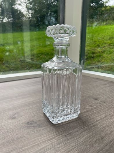 Heavy Cut Crystal Glass Square Whisky Decanter with Stopper 26cm 1.75kg