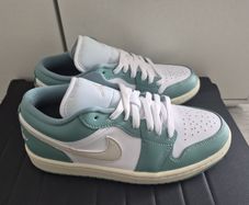 Nike Shoes Size 5 UK