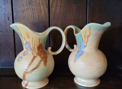 Art Deco pair of Crown Devon Jugs