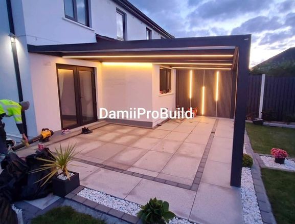 Aluminium pergola