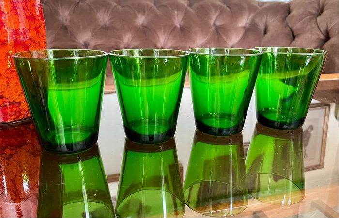 Set 4 Vintage Vereco France Small Forest Green Juice Glasses Tumblers MCM