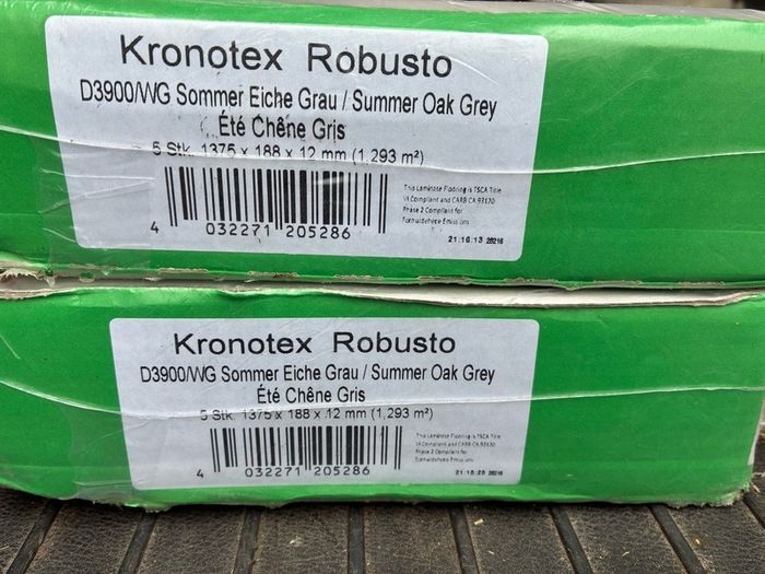 Laminate Flooring Robusto Summer Oak Grey 12mm