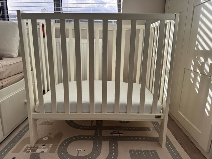 Mamas and Papas Petite Cot Bed Pocket Spring Mattress 4Piece Set