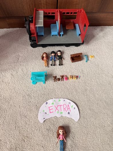 Harry Potter Magical Minis; Hogwarts Castle and additional Playsets