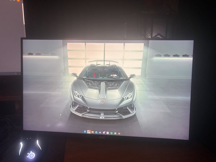 AOC Monitor 27 Inch