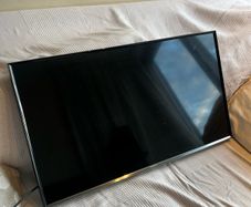 TV screen 31"