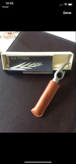 Corkscrew & Bottle Opener in Leather Case