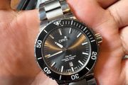 Oris Aquis titanium diver