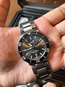 Oris Aquis titanium diver