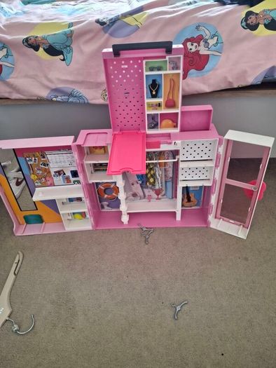 barbie dream closet