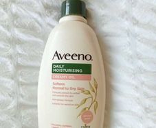 Aveeno Daily Moisturising Creamy oil - 300ml