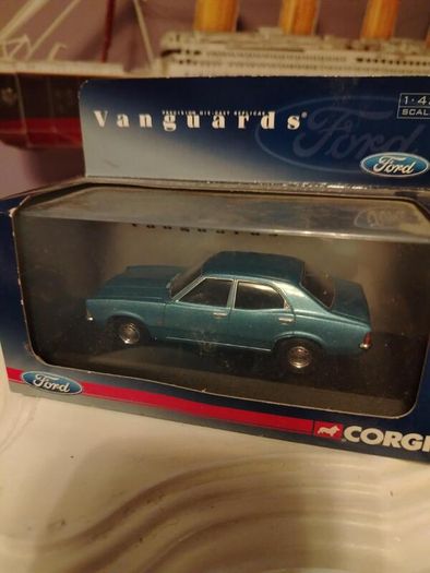 Corgi Vanguards Ford die-cast model car