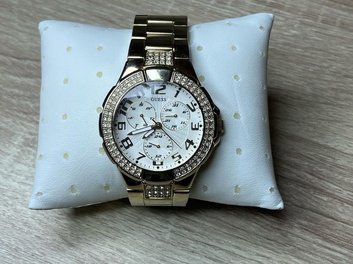 Guess watch