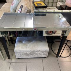 Mirror table