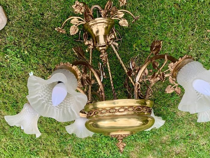 Vintage 6 arm brass chandelier