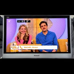 Panasonic Viera 26 Inch Hdmi TV with Remote