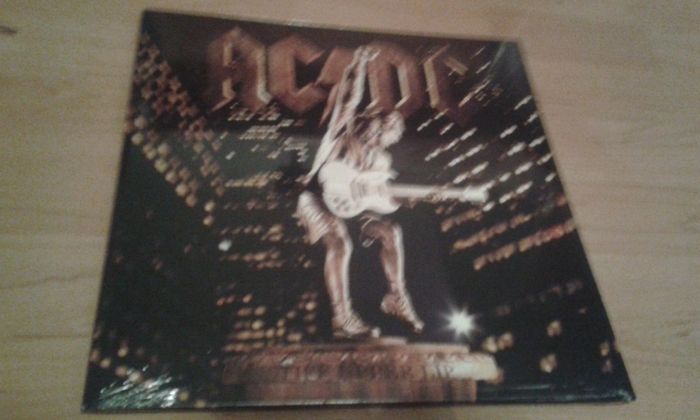 Ac/dc.