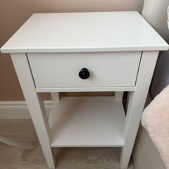 Bedside table