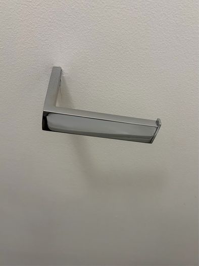 Toilet paper holder