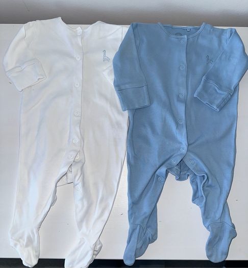 Baby 22 piece clothing bundle for 0-3 months