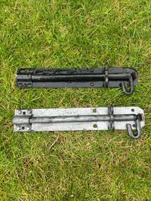 Two Sliding bolt latches