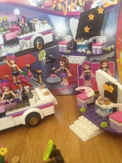 Lego Friends Pop Star Limo 41107