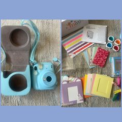 Fujifilm Instax Mini 11 - Sky Blue + Huge Accessories Kit
