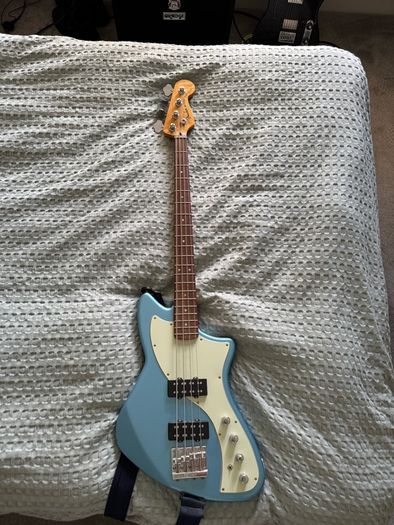 Fender Player Plus Meteora Bass Opal Spark