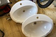 2 Vintage sinks white - washing basins