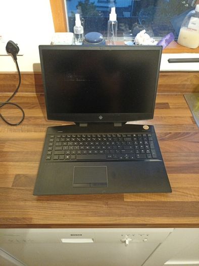 HP Omen 17