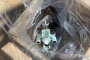 New Mercedes-benz Glc C253 Adblue Press. Damper Repair Kit A0994702600