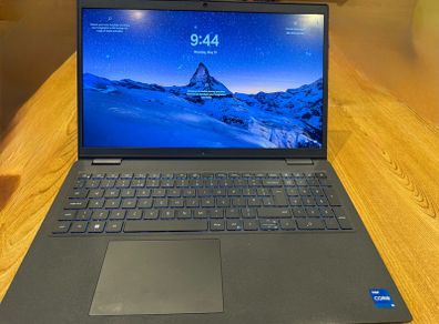 Dell Latitude 3520