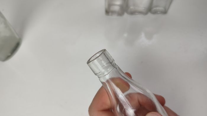 292 - Set of 5 Vintage Clear Glass Decorative Collectible Display Bottles